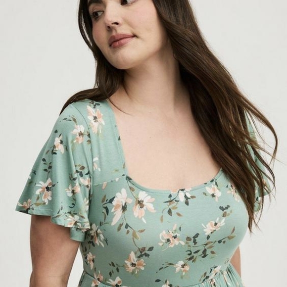 Torrid Super Soft Light Green Floral Mini Dress, Size 1X - Picture 4 of 5